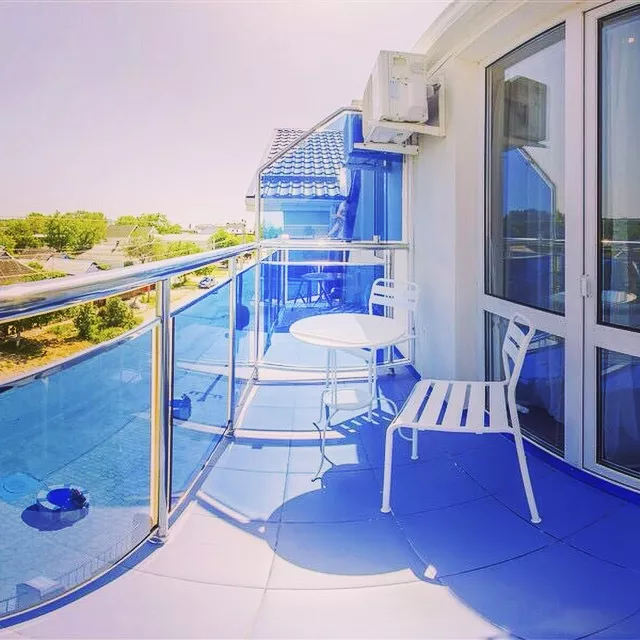 3х-5и мест полулюкс 3 этаж. Гостиница "Алекс". Витязево