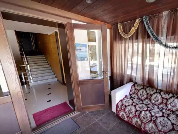 . Отель «Шале». Домбай-гостиницы