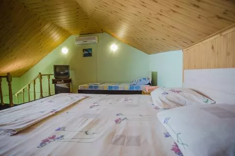 . Гостиница «АнНи». Гаспра