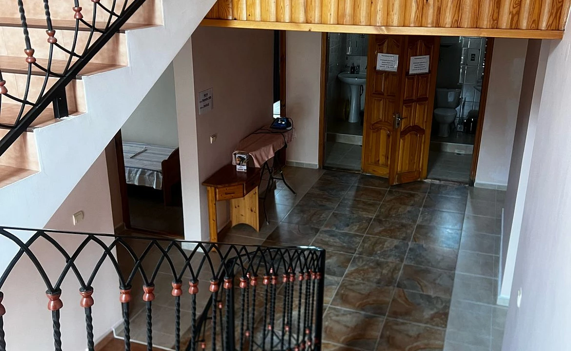 Двухместный номер с балконом. Гостевой дом Эксклюзив. Вардане