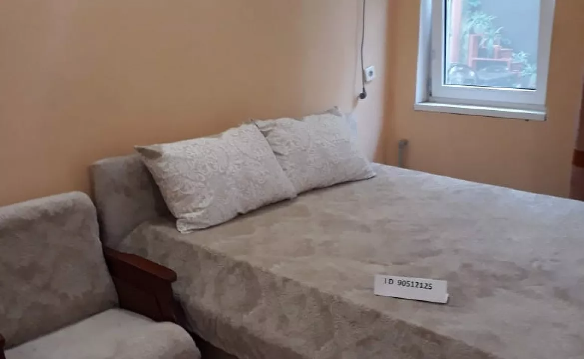 Комната на первом этаже. Эллинг "Друзья". Лазаревское