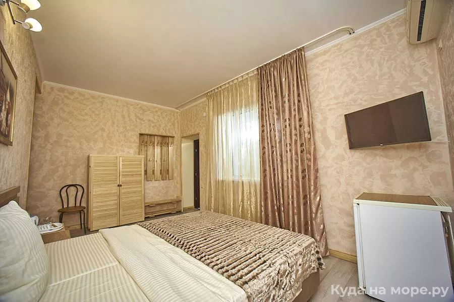 . Гостевой дом "Мечта". Алушта