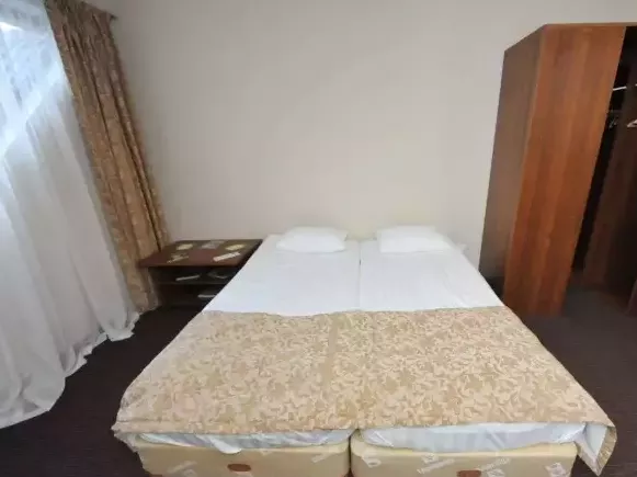 Полулюкс семейный. Гостиничный комплекс «NASTUP». Домбай-гостиницы