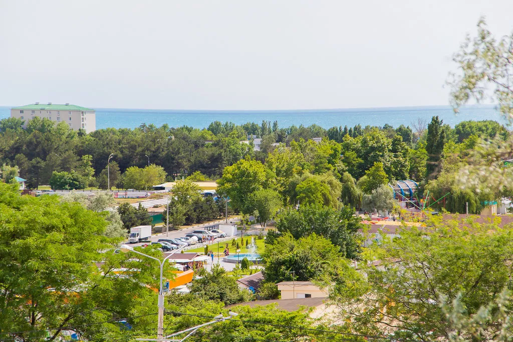 2-х комнатный 5-и местный номер. База отдыха "Чайка". Витязево 2-х комнатный 5-и местный номер. База отдыха "Чайка". Витязево