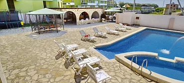 Отель “ЯНАКИС”