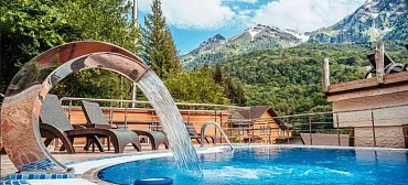 Отель Alm Hotel Отель Alm Hotel