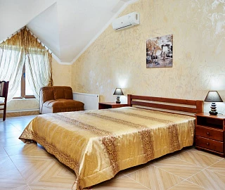 «Семейный». Гостевой дом «Миру Мир». 