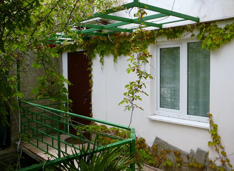 . Эллинг «Юрий». Алупка