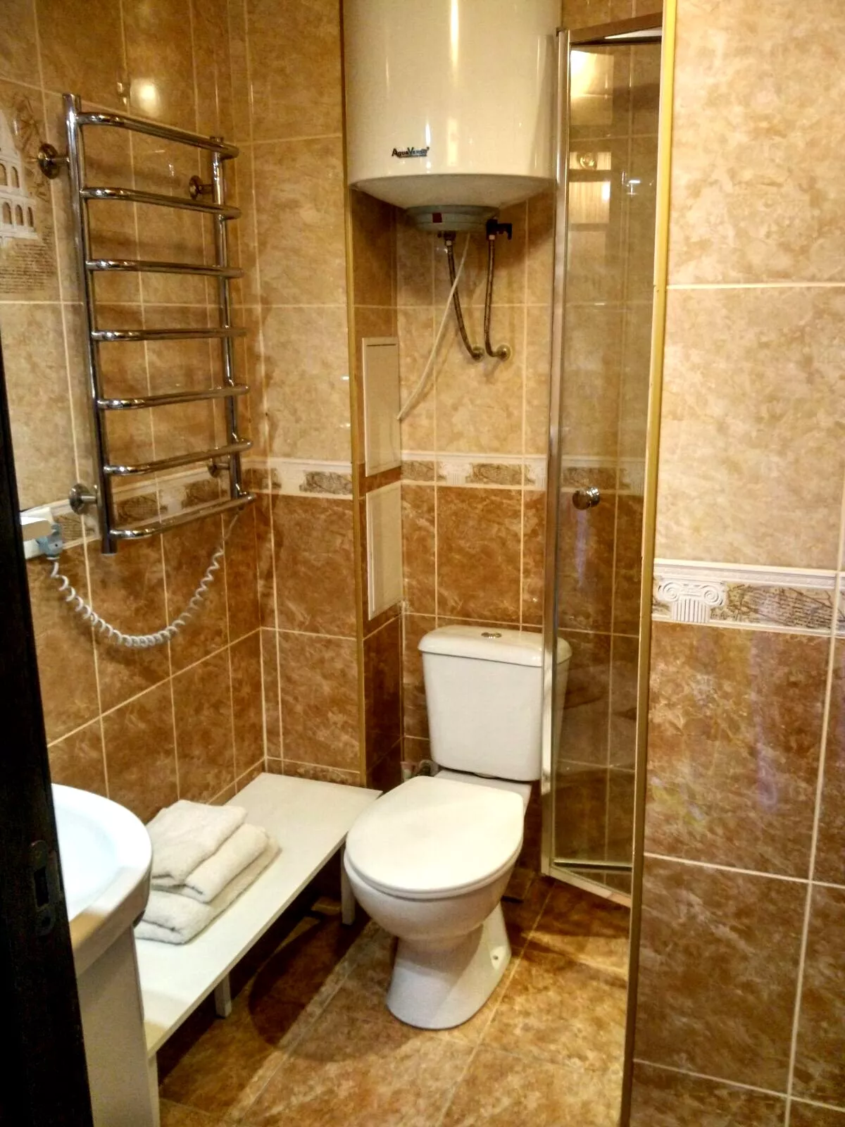 . Квартира в многоквартирном доме Коктебель рядом с морем (350 м) . Коктебель