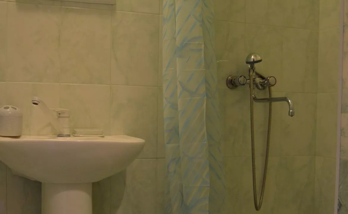 Двухкомнатная квартира. Гостевой дом "Алина" - Голубицкая. Голубицкая