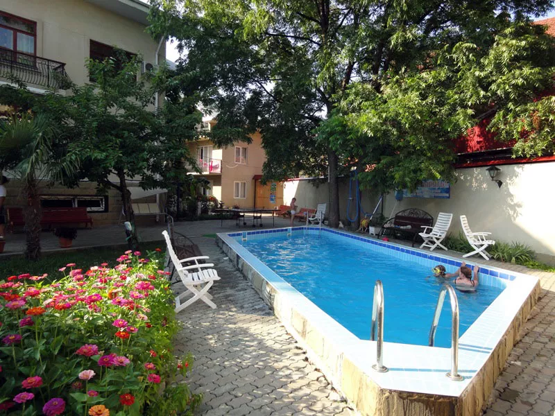 . Гостиница "Аврора". Лазаревское