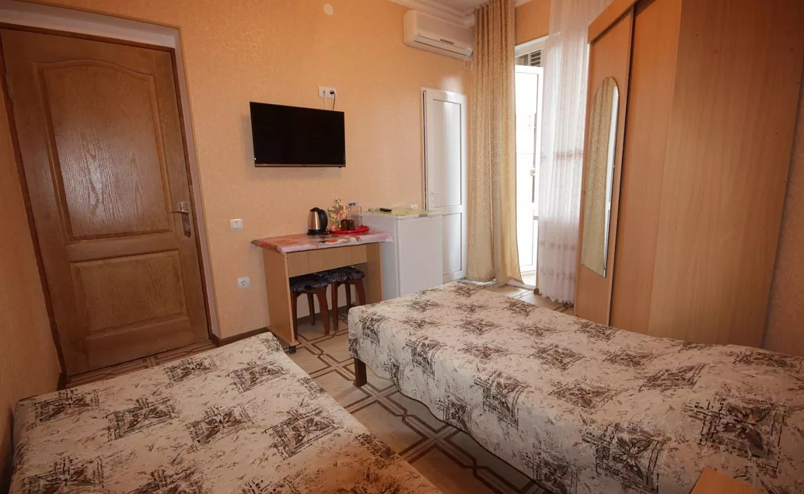 Комната № 2. Гостевой дом "Жемчужина на Павлова!. Лазаревское