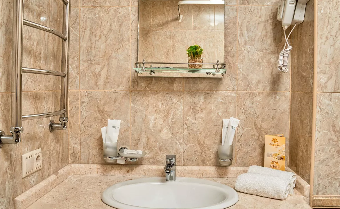 Стандарт с балконом (без вида). Отель Greek House. Красная Поляна