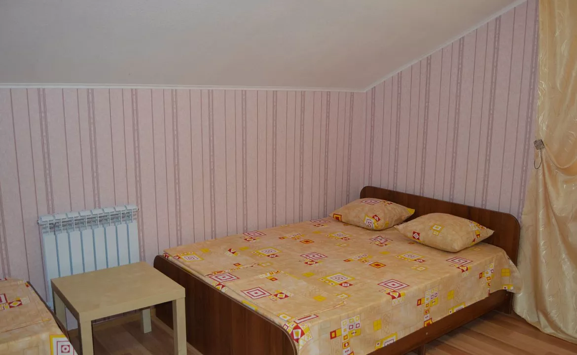 Двухкомнатная квартира. Гостевой дом "Алина" - Голубицкая. Голубицкая