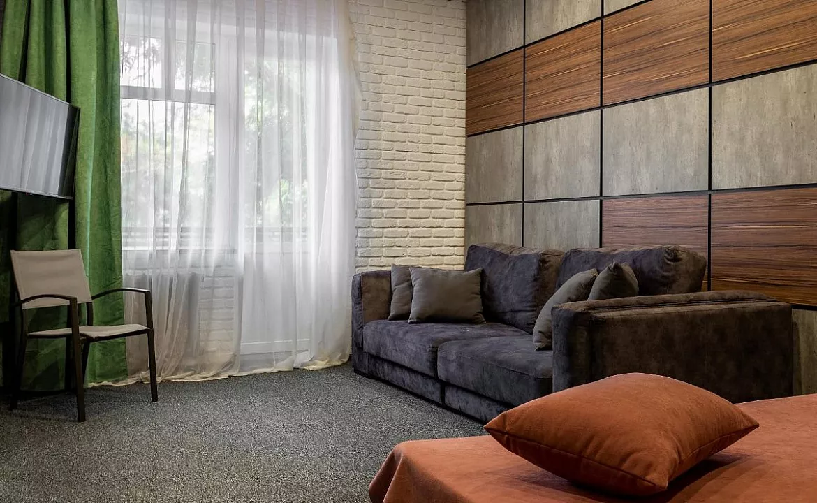 Номер Апартаменты с балконом и видом на море. Отель «БРЮТ». Геленджик