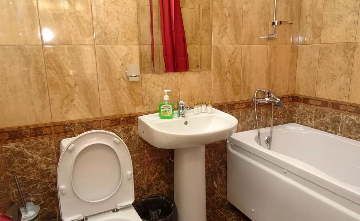 Улучшенный двухместный номер. Гостевой дом "MoreLeto". Адлер