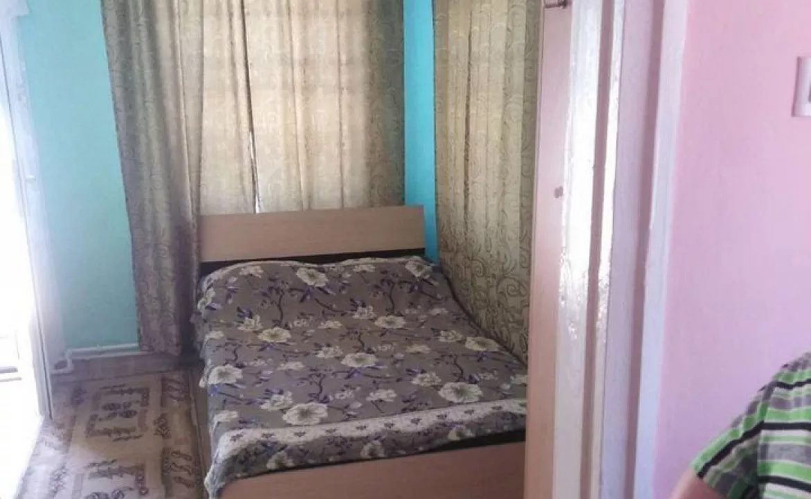 Комнаты. Гостевой дом Солнечный - Ейск. Ейск