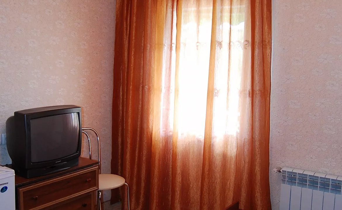 Двухкомнатный. Частный гостевой дом АльтАлушта. Алушта Двухкомнатный. Частный гостевой дом АльтАлушта. Алушта