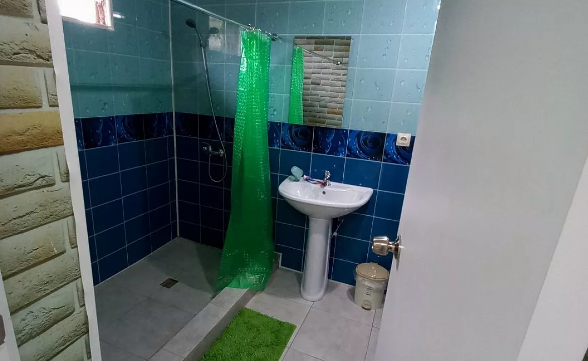 Зх местный стандарт . Частный сектор На Мясникова Diamond. Новый Афон