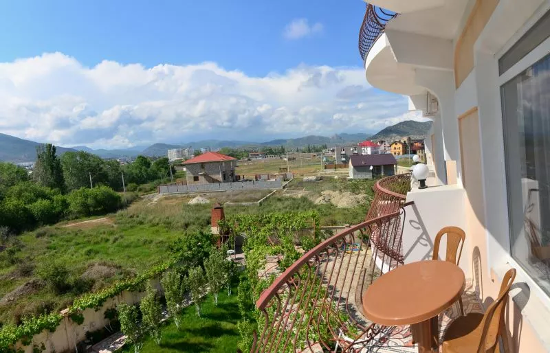 1-комнатный 2-местный с балконом  1-комнатный 2-местный с балконом