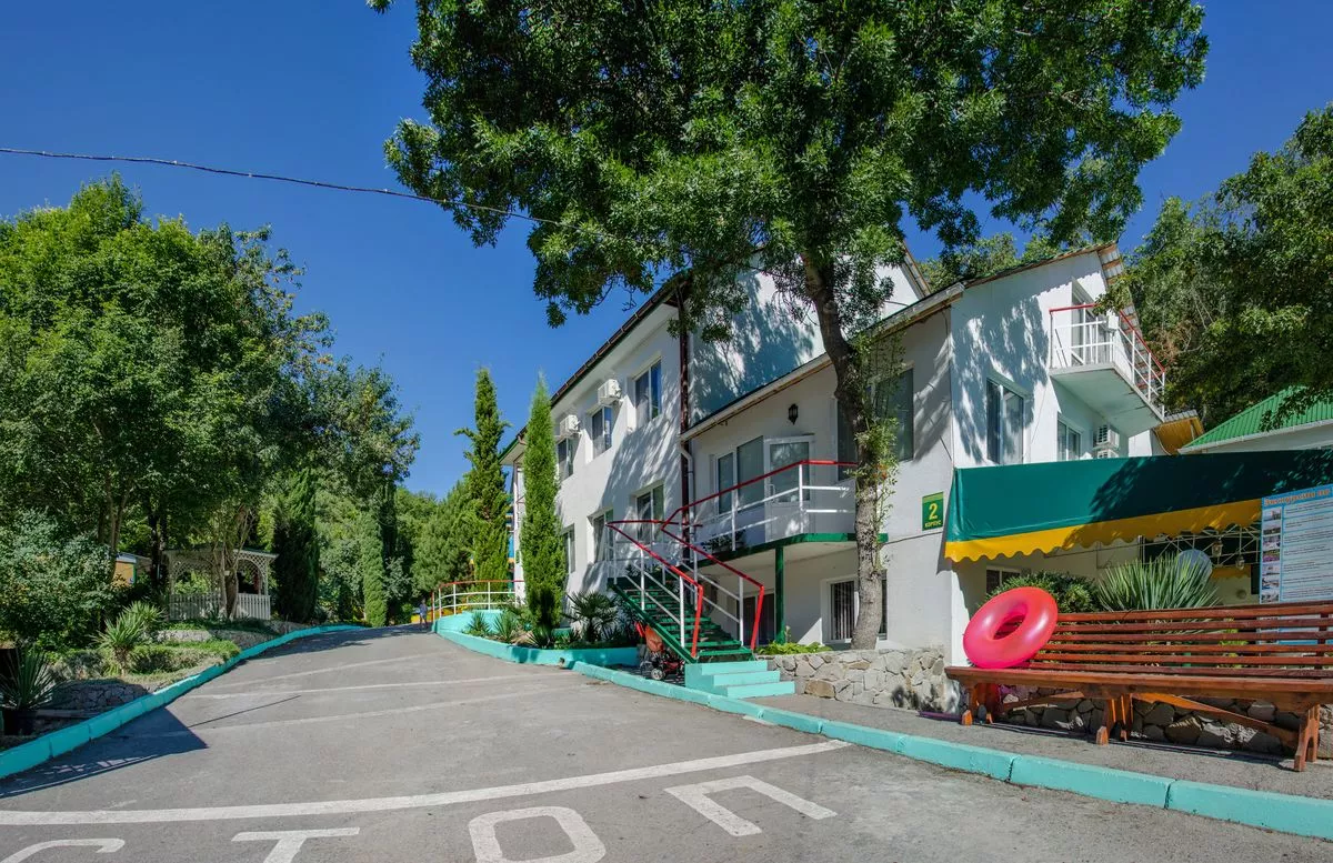 . Пансионат «Ай-Лия». Чайка . Пансионат «Ай-Лия». Чайка