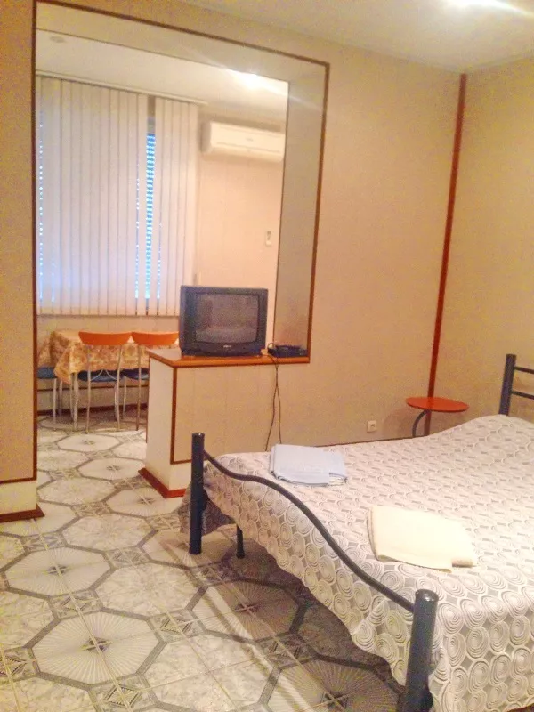 . Эллинг "Южный бриз" . Лоо