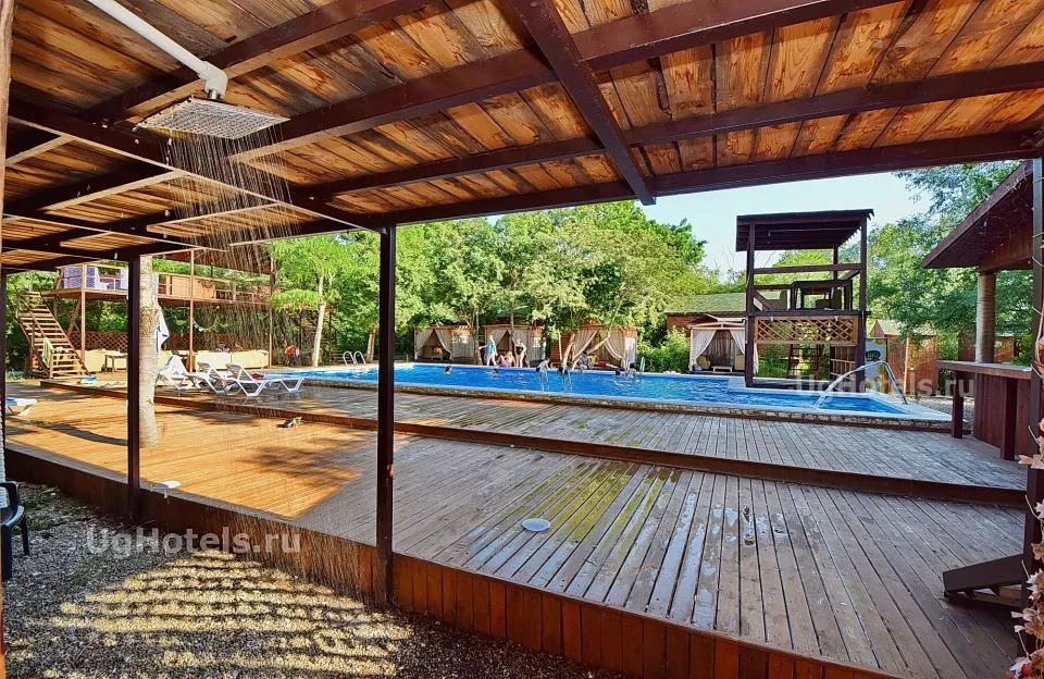 . Отель "Поляна". Дивноморское