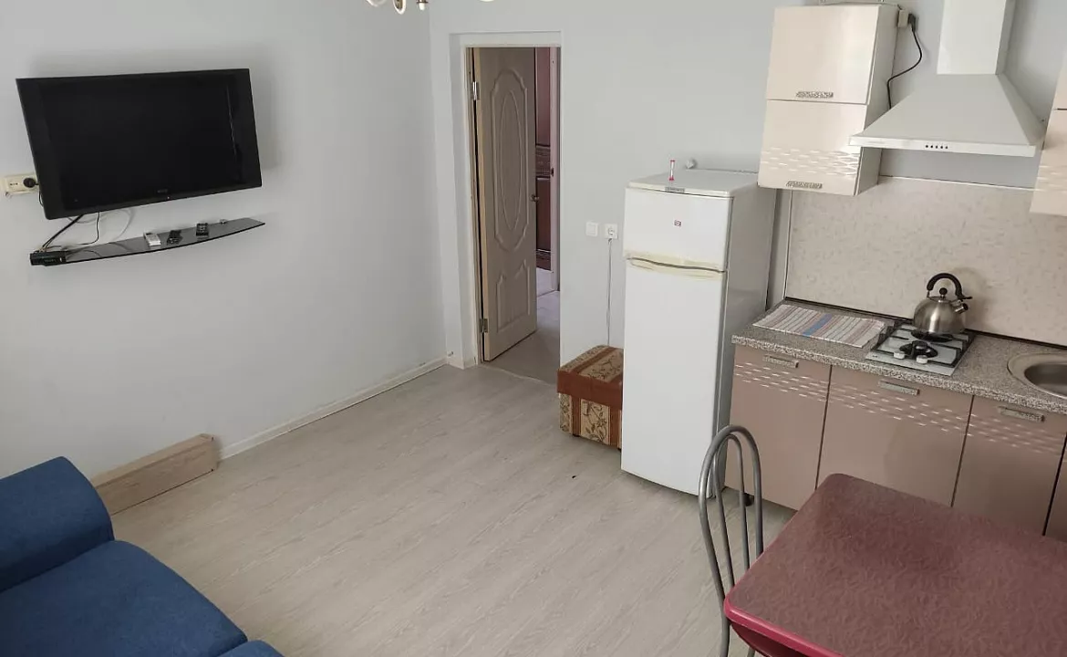 Студия  номер  2. Гостевой дом НА САМБУРОВА. Анапа