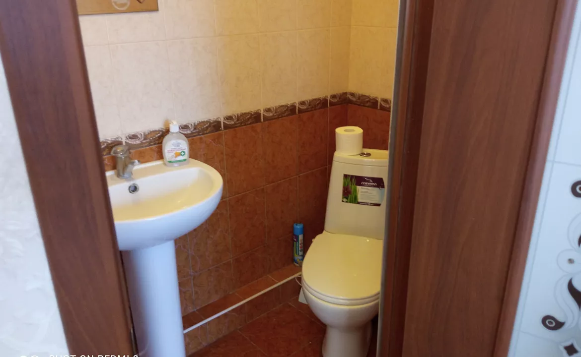 Комната на троих. Гостевой дом Семейный пансион. Геленджик Комната на троих. Гостевой дом Семейный пансион. Геленджик