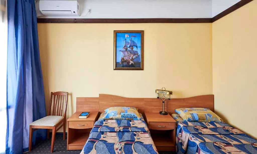 Стандартный двухместный номер с 2 отдельными кроватями. Пансионат "Лад" ★★★. Макопсе  Стандартный двухместный номер с 2 отдельными кроватями. Пансионат "Лад" ★★★. Макопсе