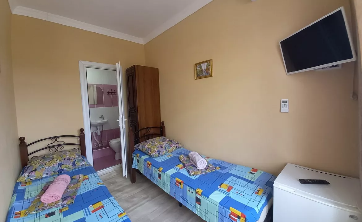 2-х местный стандарт!. Частный сектор Элина. Лоо