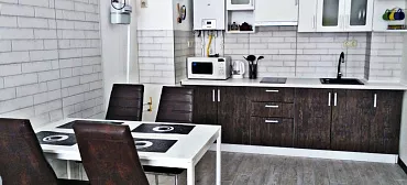 Квартира в многоквартирном доме Апартаменты на пляже Скала Парус