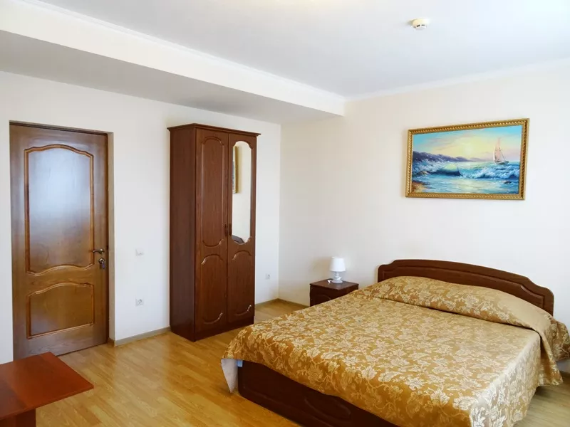 . Гостиница "Милана". Лазаревское