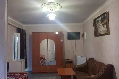 4-х местный с удобствами. Гостевой дом "Волна". Лазаревское