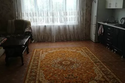 Апартаменты. Частный сектор "У Сусанны". Пицунда