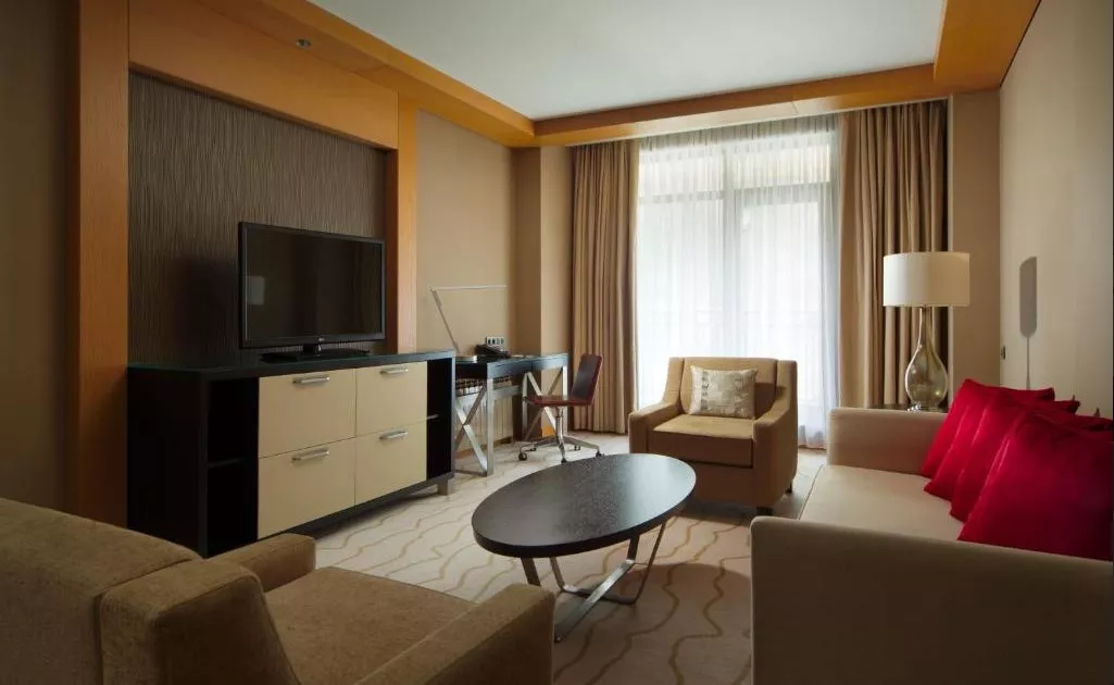 . Курортный отель Sochi Marriott Krasnaya Polyana . Красная Поляна