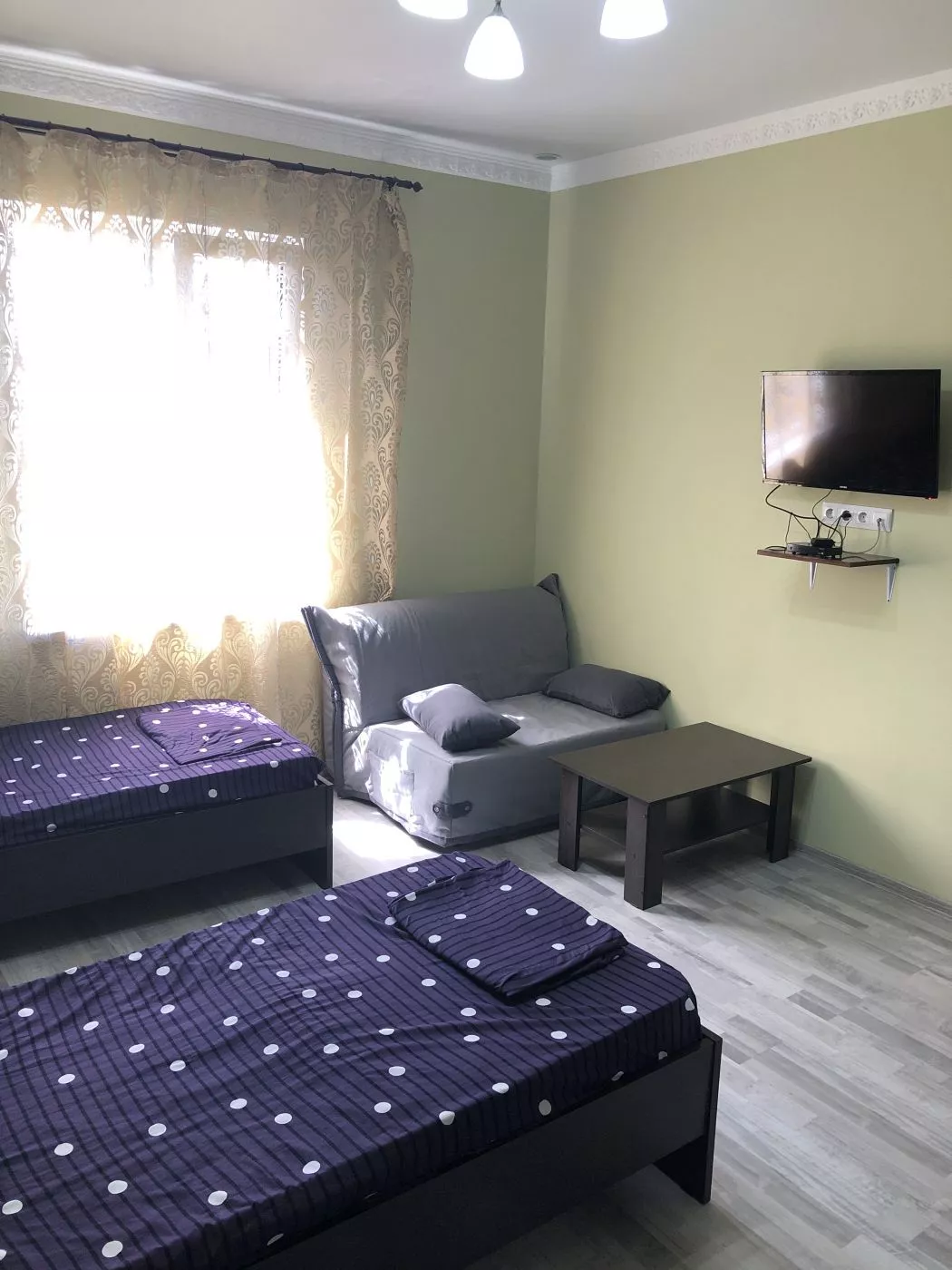 . Отель "Кипарис" - Гудаута. Гудаута