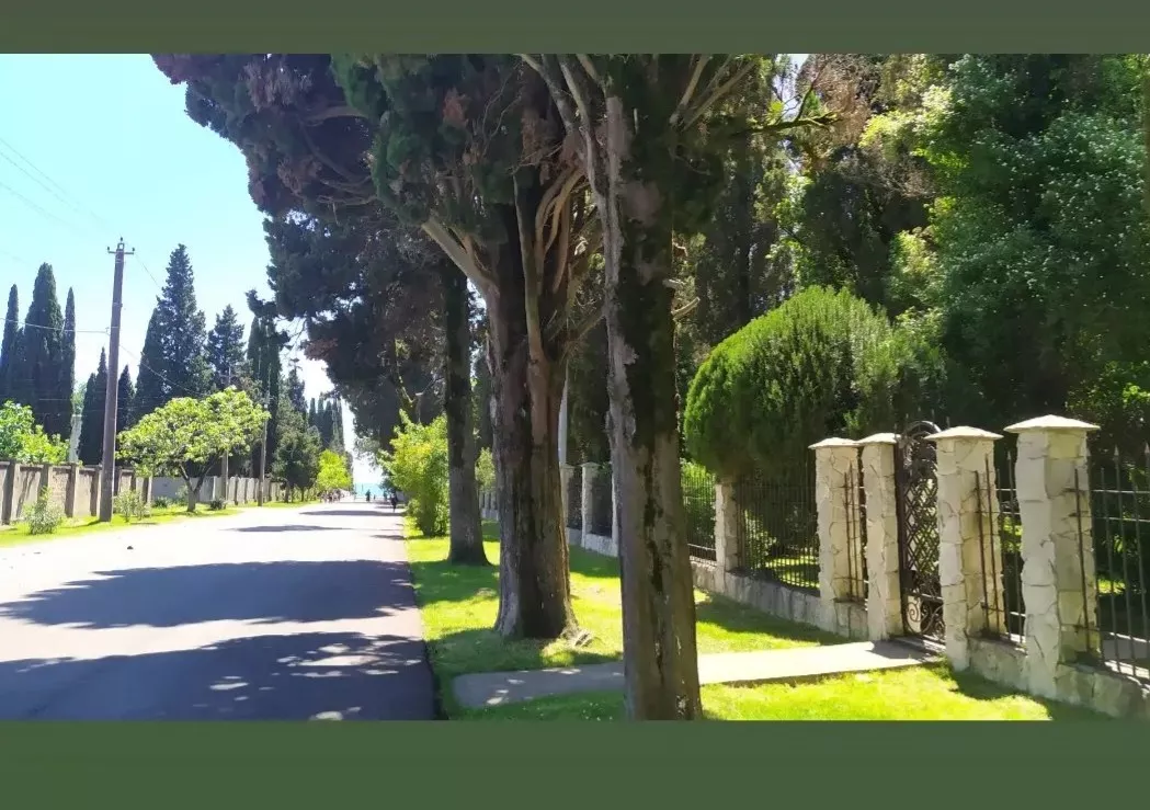 . Гостевой дом "Мека". Гудаута