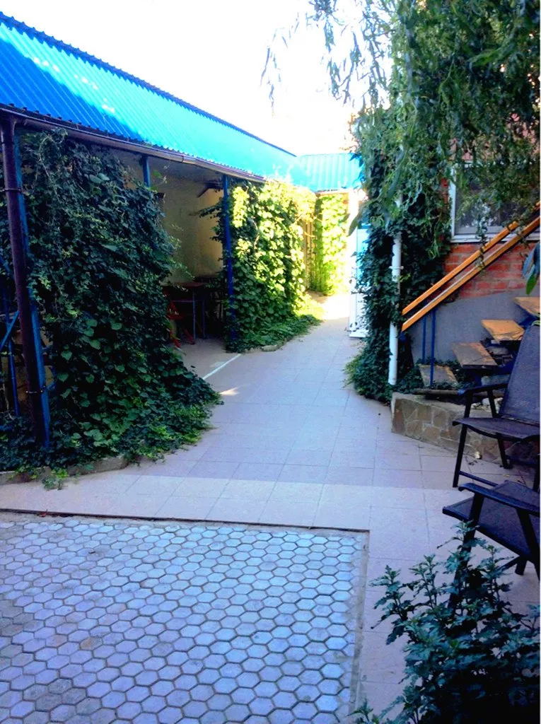 . Гостиница "Тихий отель". Приморский . Гостиница "Тихий отель". Приморский