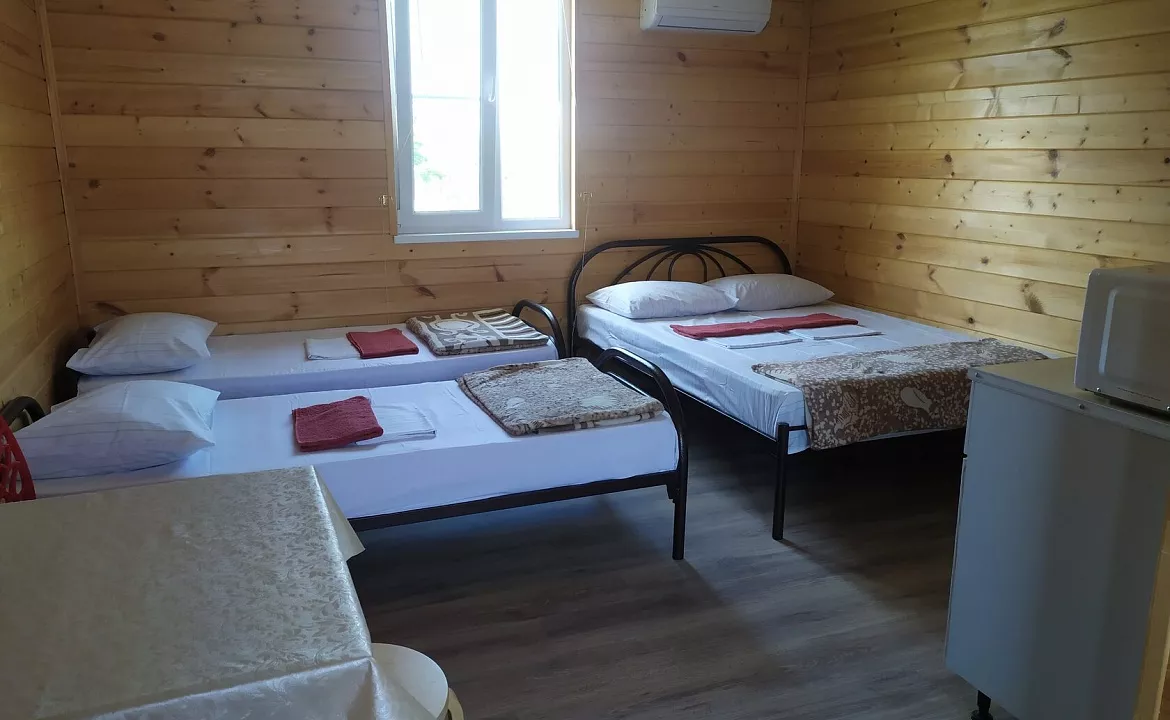 НАШИ НОМЕРА. Гостевой дом МОРЕ. Витязево НАШИ НОМЕРА. Гостевой дом МОРЕ. Витязево