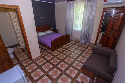 «Стандарт». Гостиница  "Sea Zone" . Пицунда