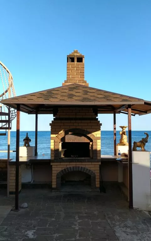 . Частная гостиница «Слонотель». Малореченское