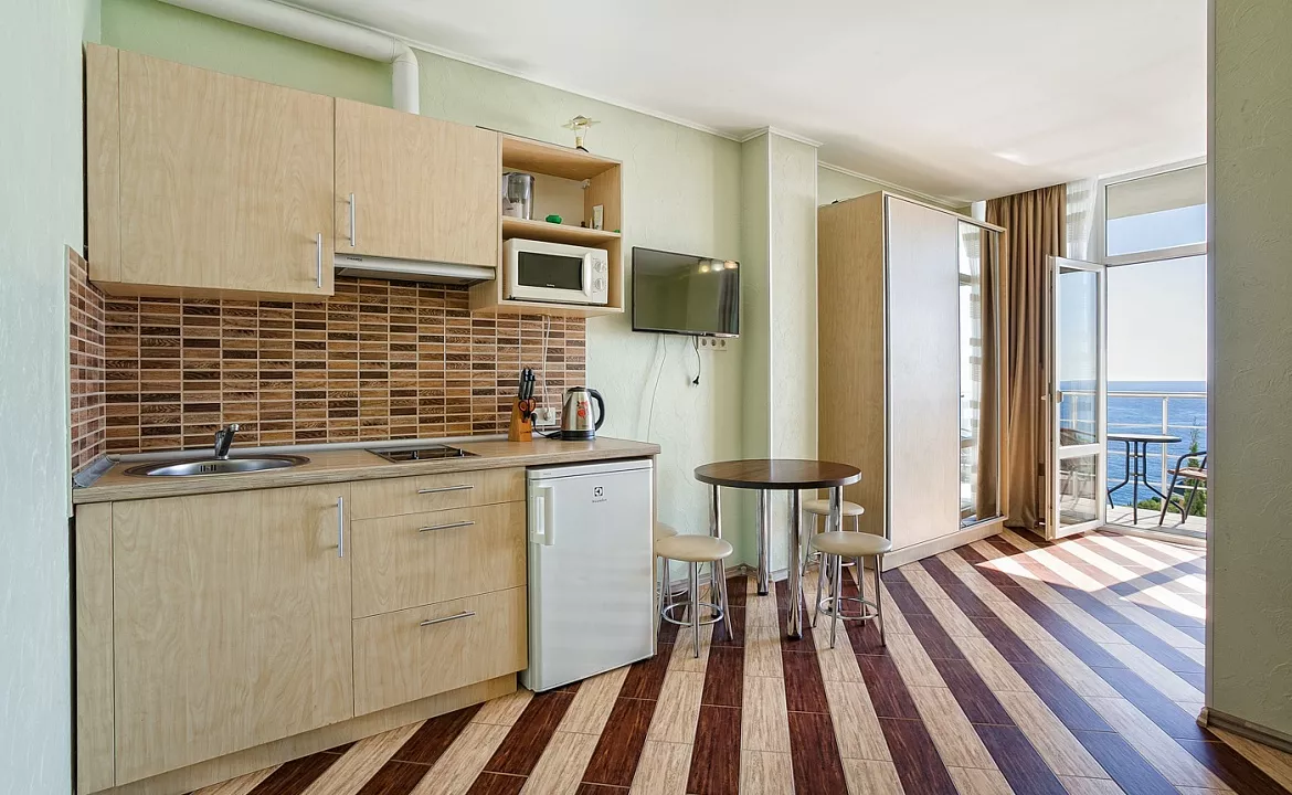 Квартира-студио №21. Квартира в многоквартирном доме Видовые апартаменты в Мисхоре. Кореиз Квартира-студио №21. Квартира в многоквартирном доме Видовые апартаменты в Мисхоре. Кореиз