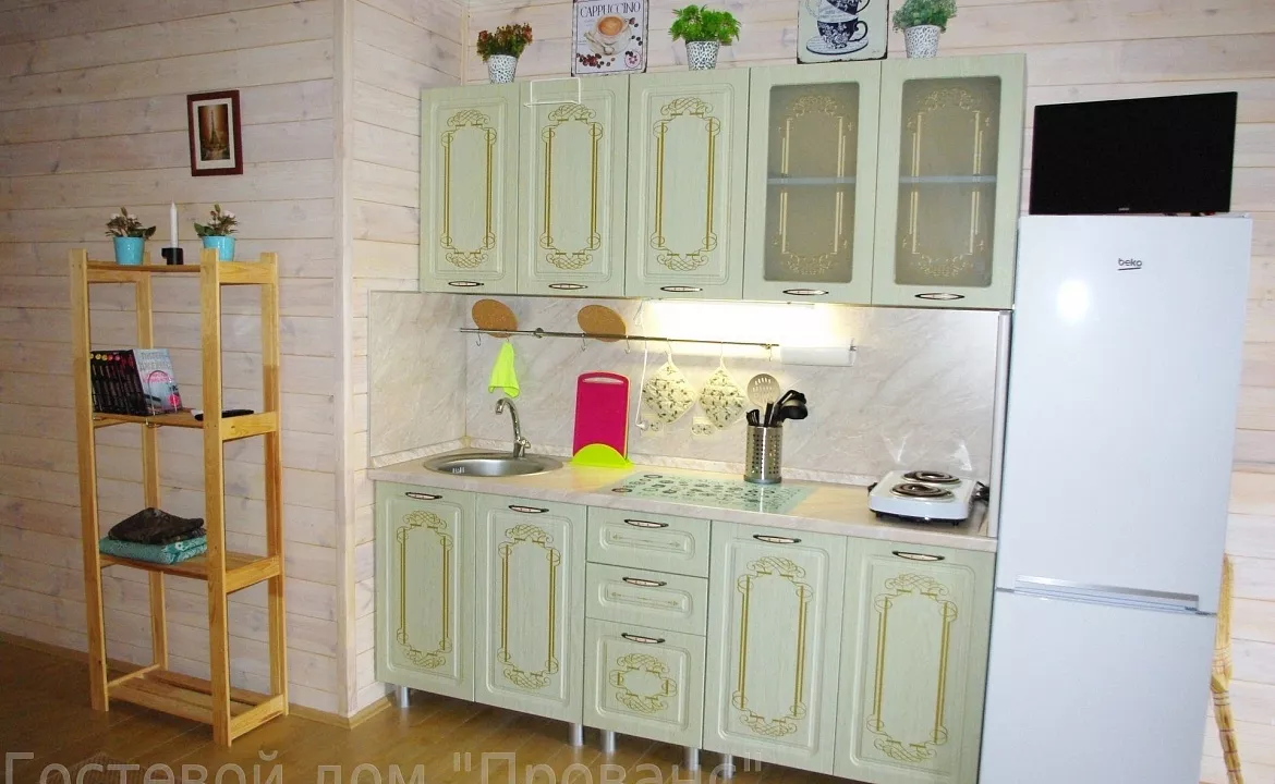 Двухкомнатные апартаменты- ЮГ. Гостевой дом «ПРОВАНС». Витино