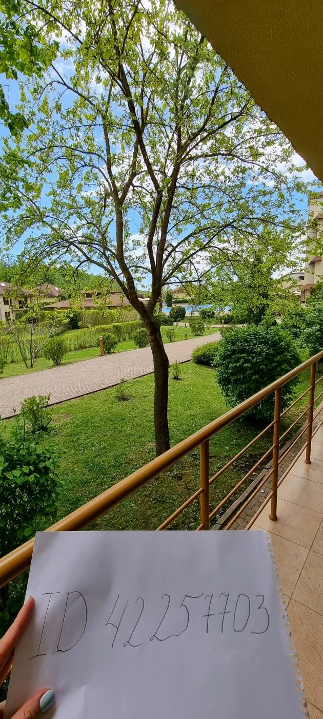 . Квартира в многоквартирном доме Резиденция солнца. Пляхо