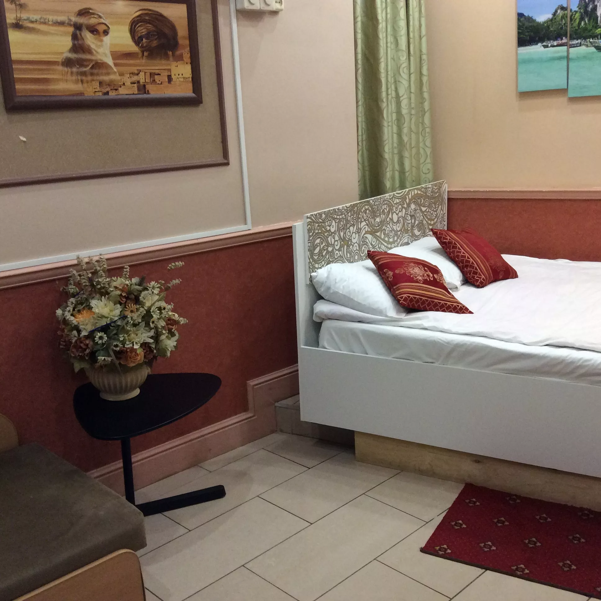 . Частный гостевой дом MozArt . Сочи