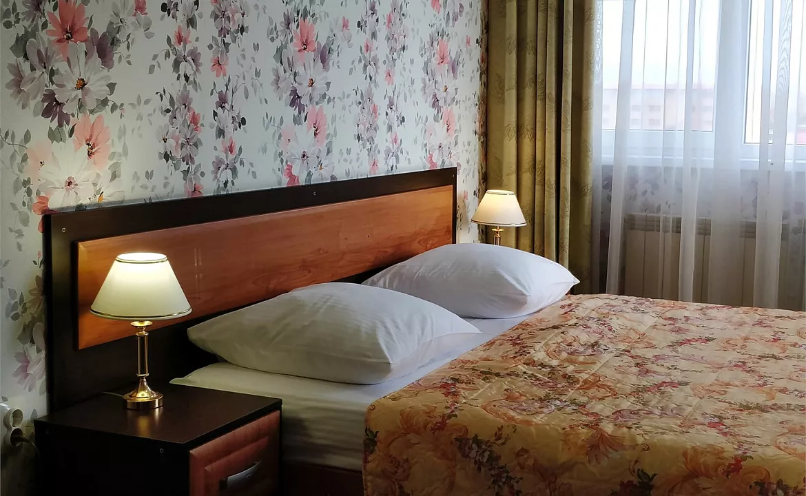 Стандартный с двуспальной кроватью. Отель Капитан Морей. Анапа