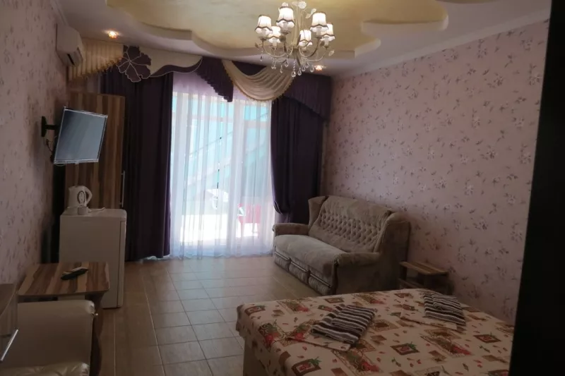 1-комнатный люкс. Эко-отель "Мирали". Судак