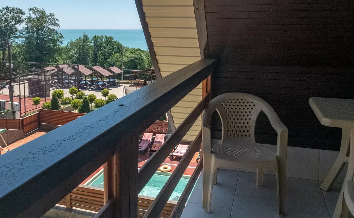 2-х местный с балконом видом на море. Гостевой комплекс "Буэнос Диас". Совет-Квадже