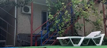 Гостевой дом на Комарова 17